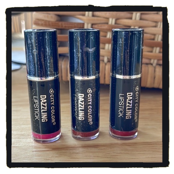 💕City Color Lipsticks Set of 3💕 - Picture 2 of 4